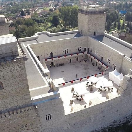 Smart Szallas Apartman Мішкольц Екстер'єр фото